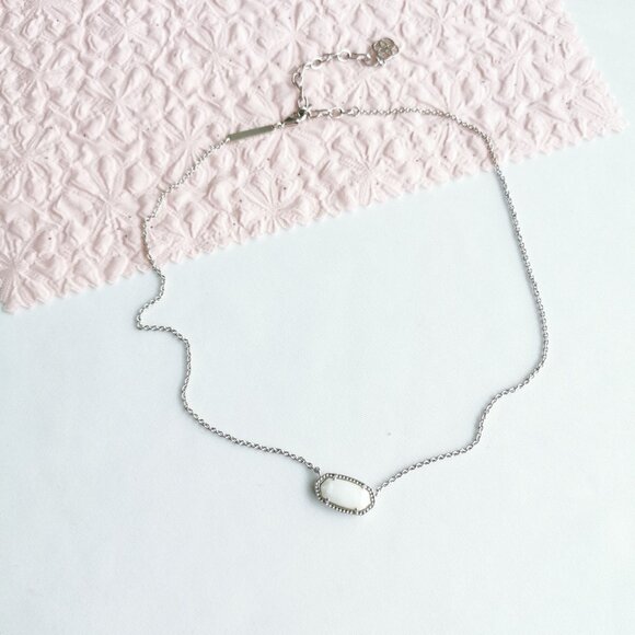 Kendra Scott Elisa White Pearl Pendant Necklace - Picture 4 of 4